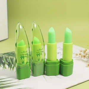 Aloe Vera lipstick funciona: Lábios lindos e atraentes com Lipstick